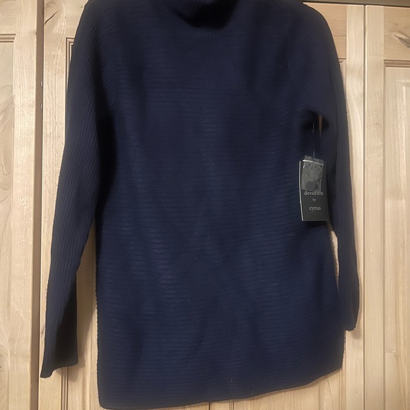 Cyrus by Devotion navy cowl sweater NWT $89 - Picture 3 of 7